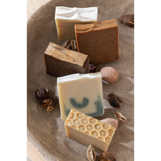 SAVON MAJESTIC MOSS 90GR 7x7x2cm