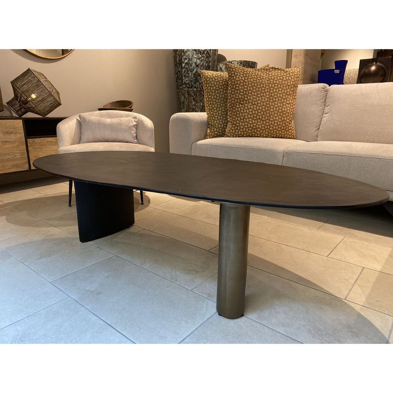 Table basse CONICA 159x76xH40 cm