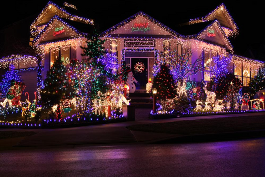 Noël minimaliste & chaleureux : comment décorer sans surcharger ?