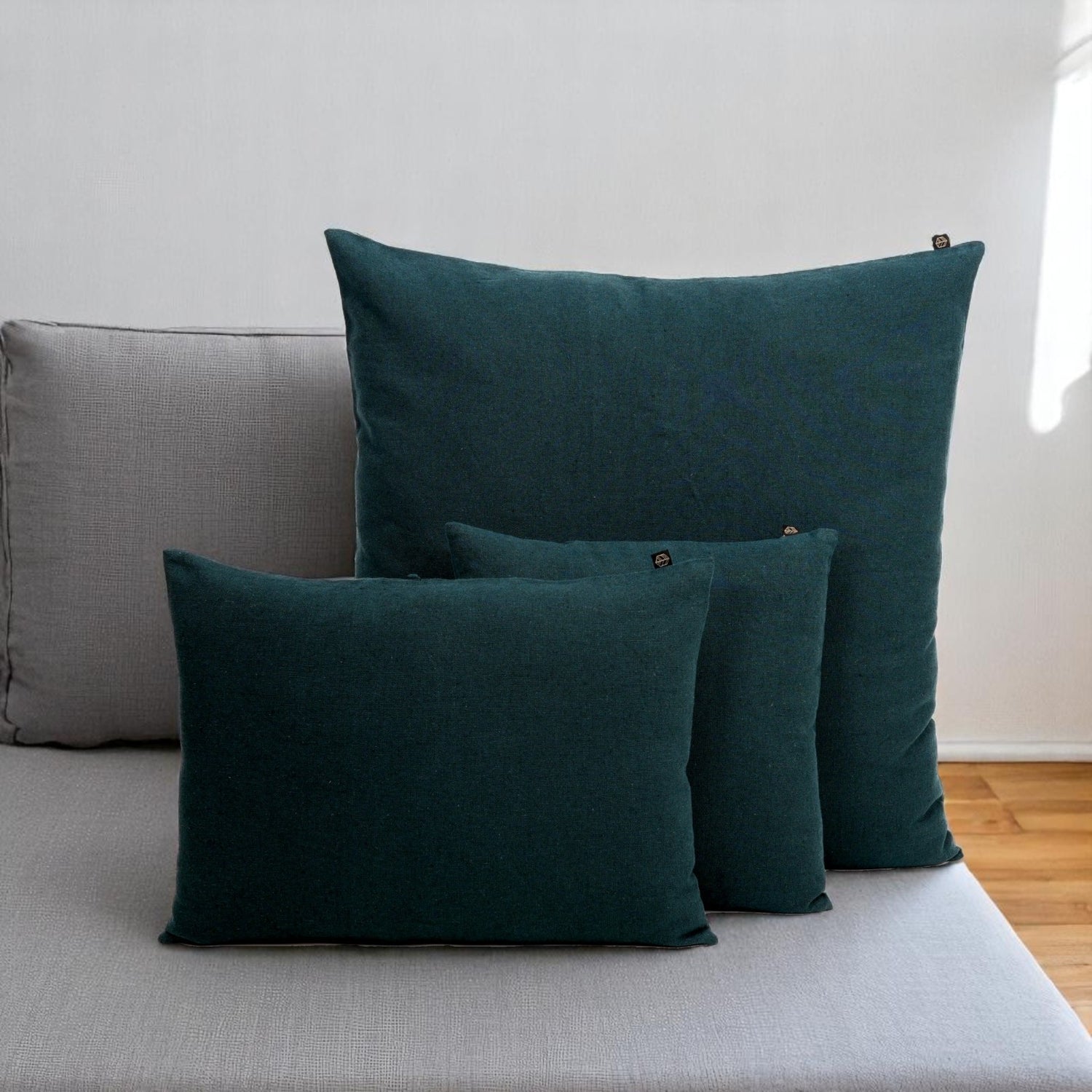 Housse de coussin FIGARI BLEU DE PRUSSE 80X80cm
