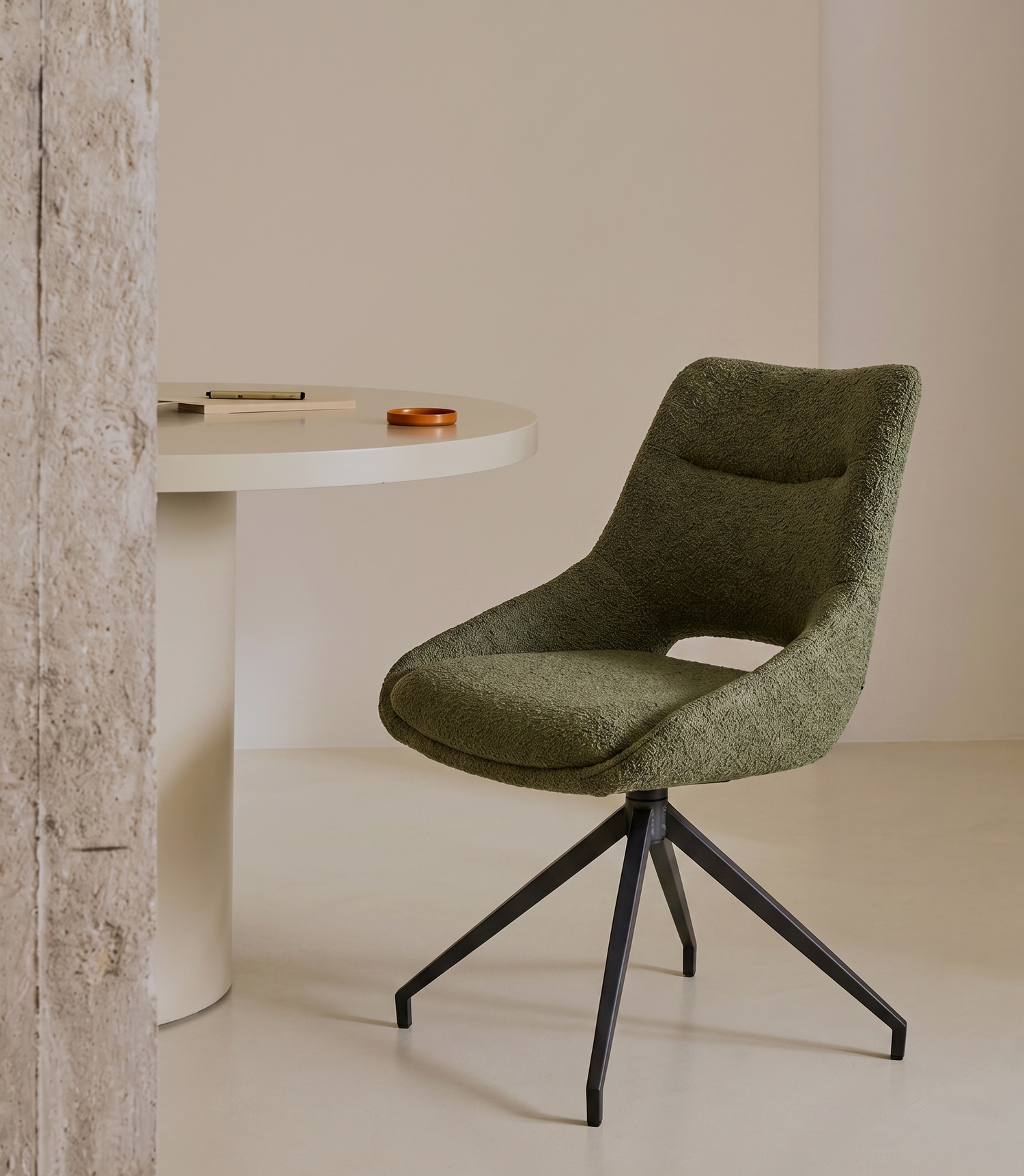 Chaise STORY Mousse bouclette 52x60xH85.5cm